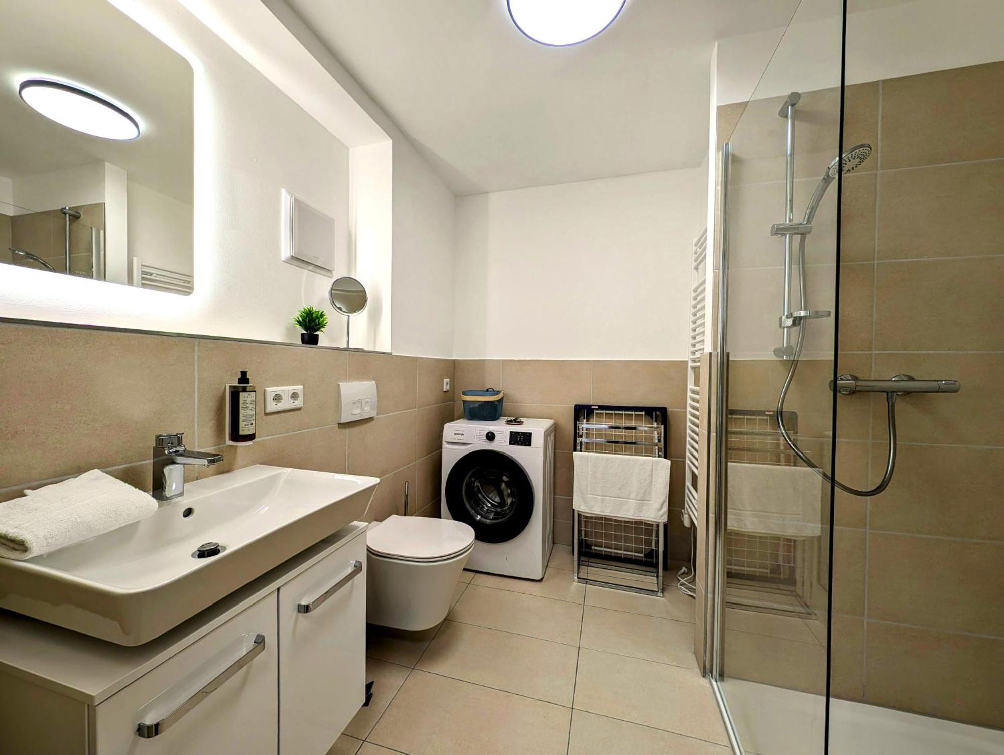 Bohnapartments - Nordkap-Suiten - Gratis Parkplatz - Moderner Neubau - Erdgeschoss - Fussbodenheizung 埃尔福特 外观 照片