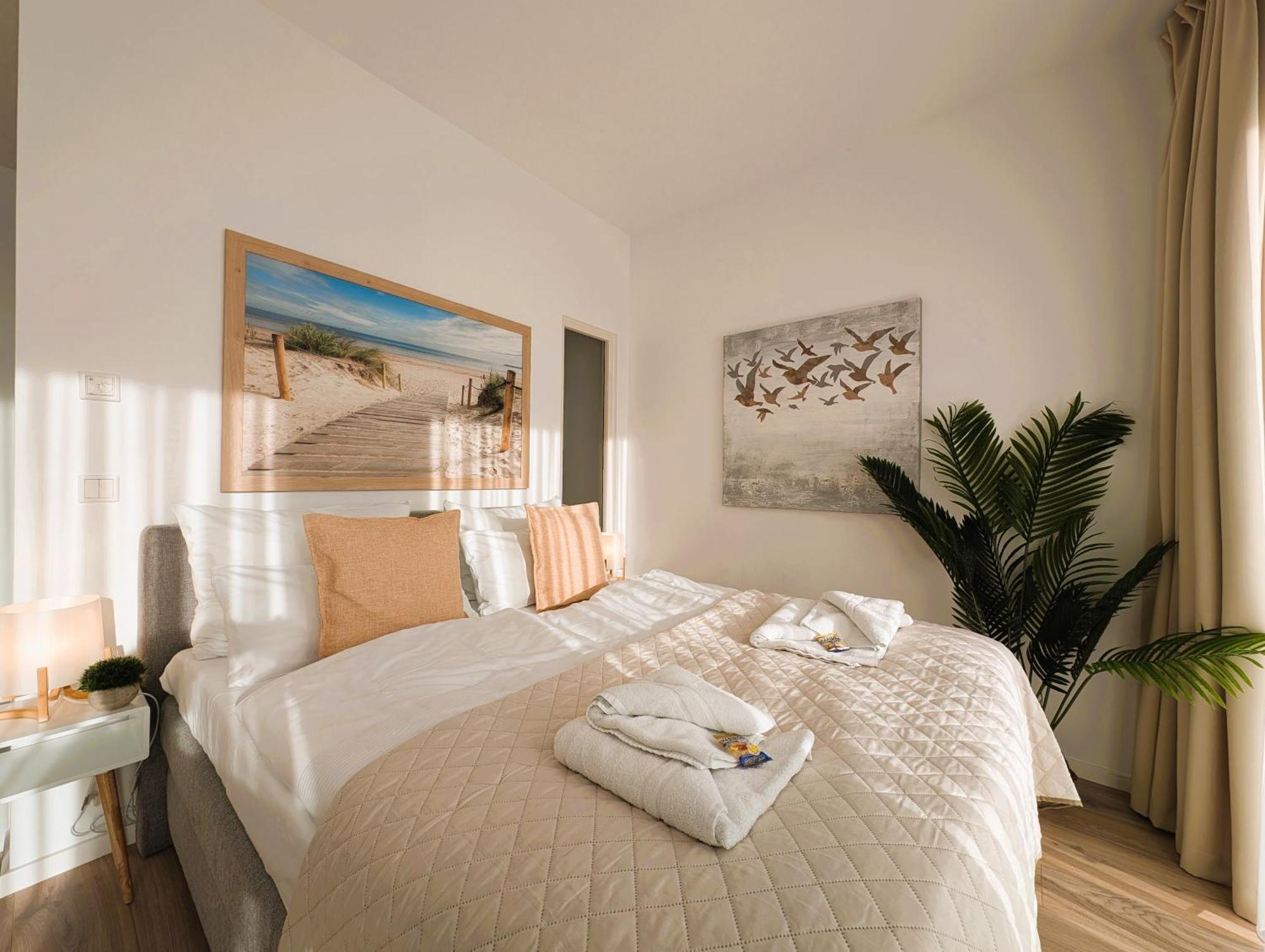 Bohnapartments - Nordkap-Suiten - Gratis Parkplatz - Moderner Neubau - Erdgeschoss - Fussbodenheizung 埃尔福特 外观 照片