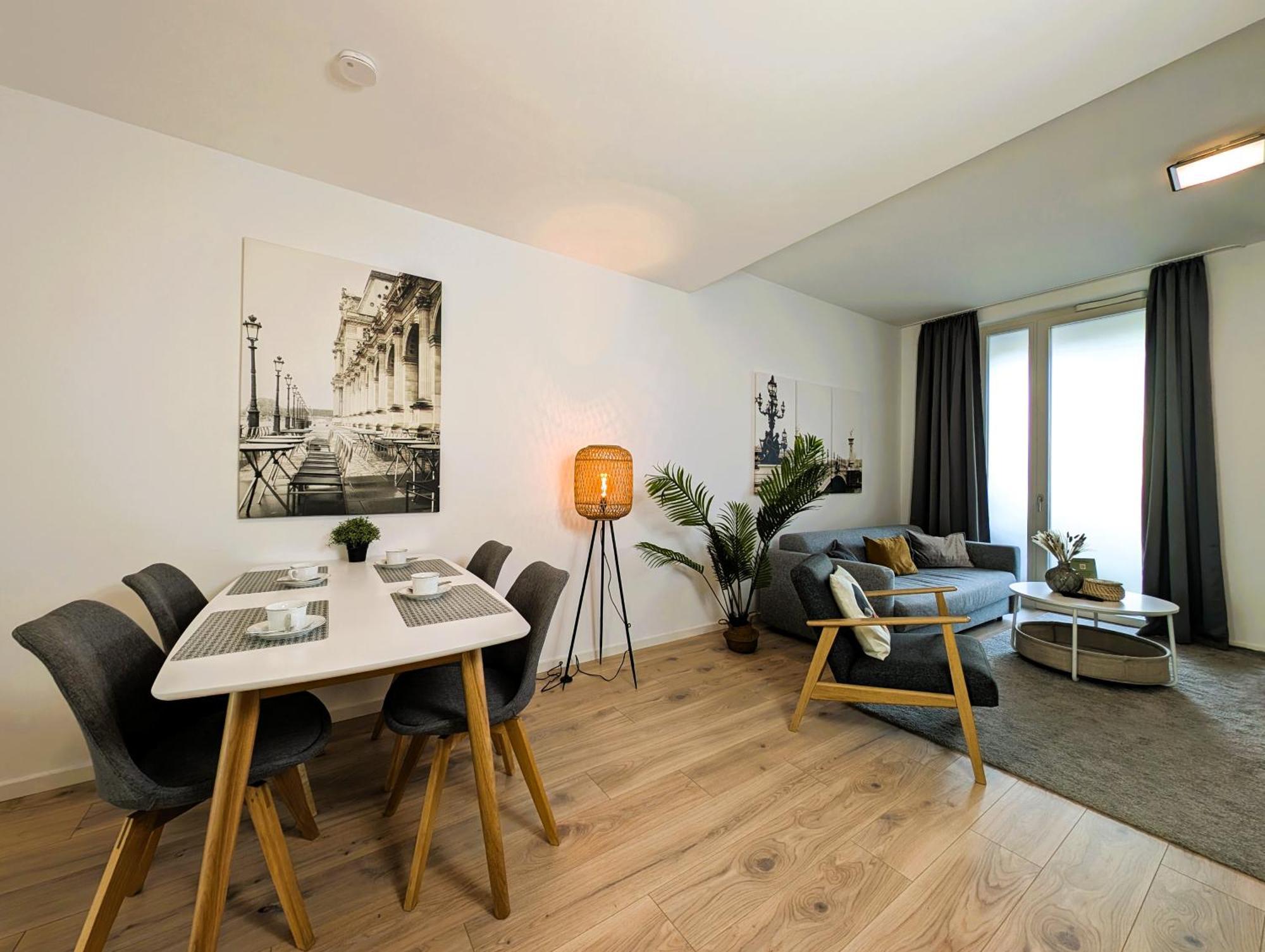 Bohnapartments - Nordkap-Suiten - Gratis Parkplatz - Moderner Neubau - Erdgeschoss - Fussbodenheizung 埃尔福特 外观 照片